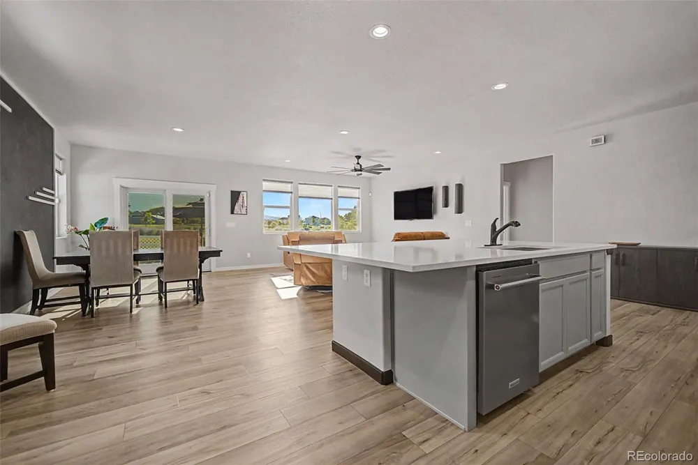 2598 Doe Ridge Way Johnstown, CO 80534