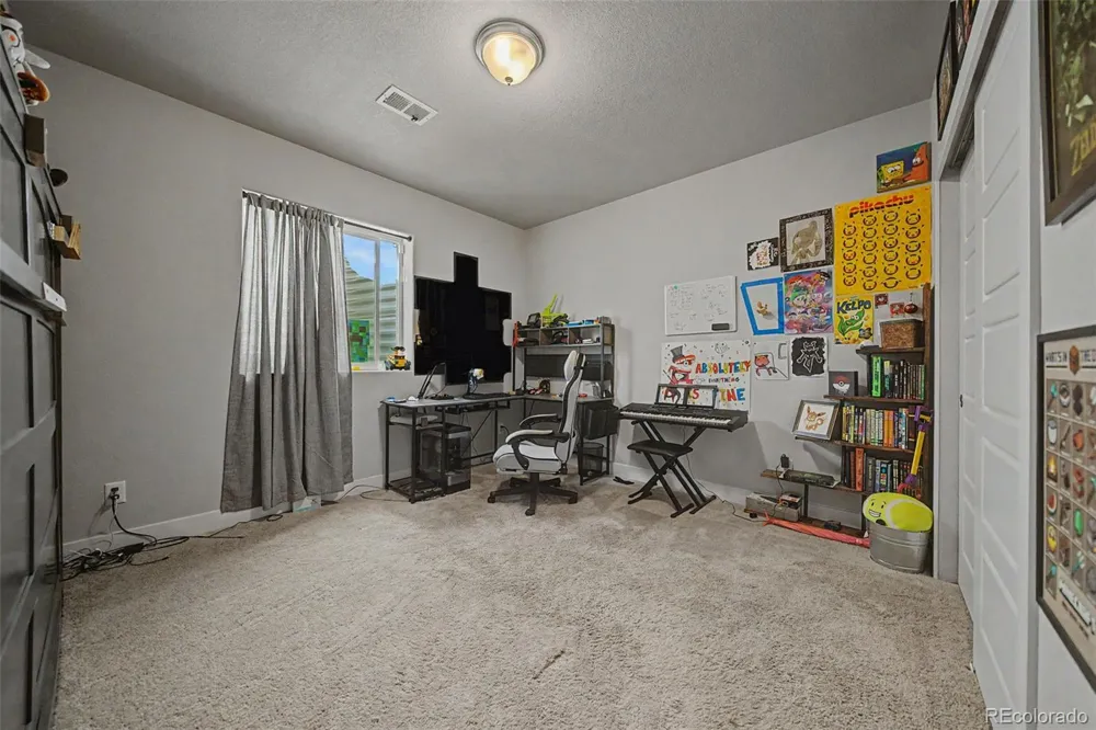 2598 Doe Ridge Way Johnstown, CO 80534