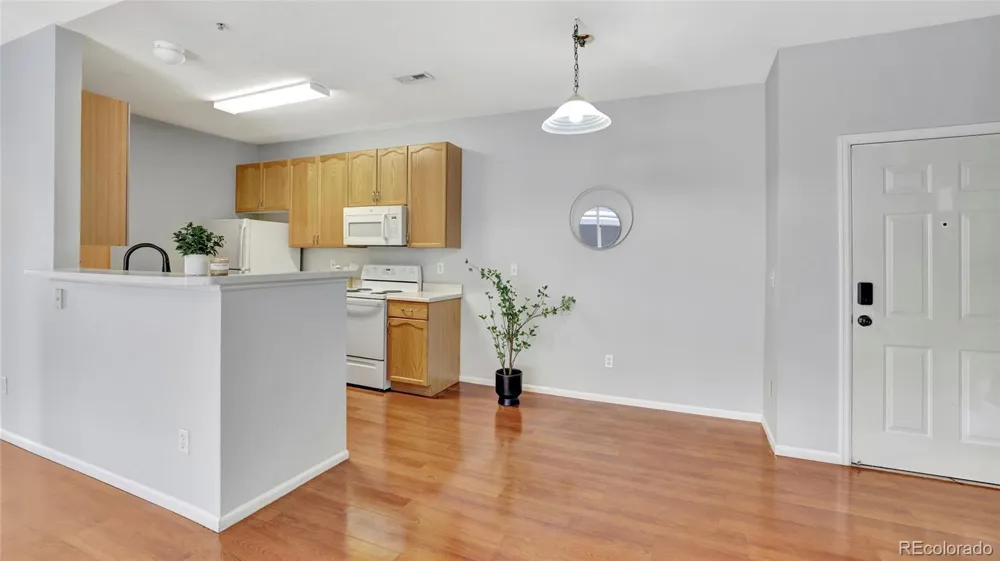 14241 E 1st Drive #308 Aurora, CO 80011