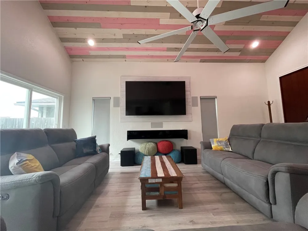 15333 Isabella Court Corpus Christi, TX 78418
