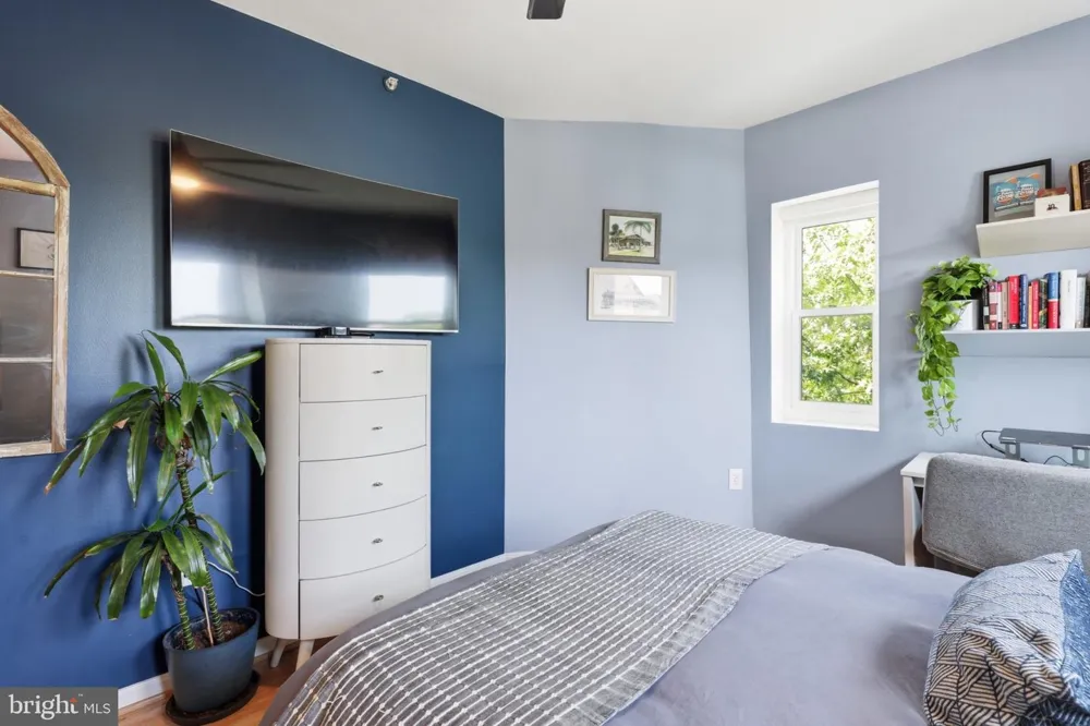 1038 LAMONT NW #3B Washington, DC 20010