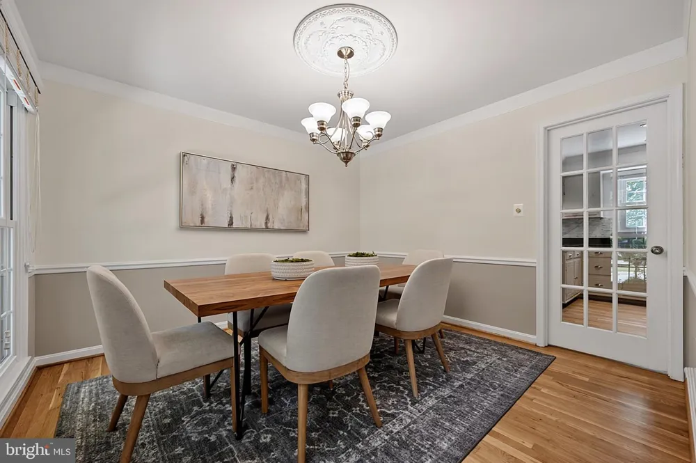 8620 YARDLEY DRIVE Alexandria, VA 22308
