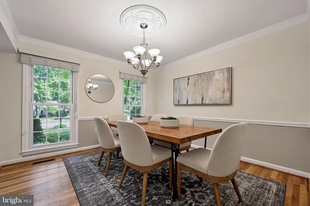 8620 YARDLEY DRIVE Alexandria, VA 22308