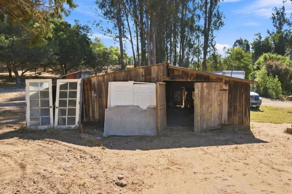 319 Echo Valley Road Prunedale, CA 93907