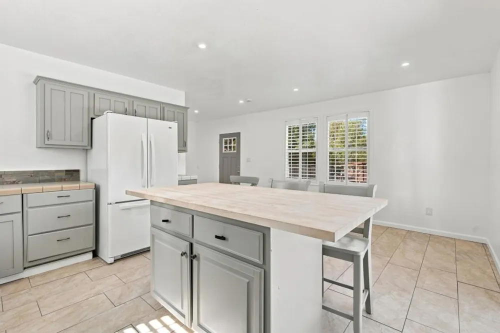 319 Echo Valley Road Prunedale, CA 93907
