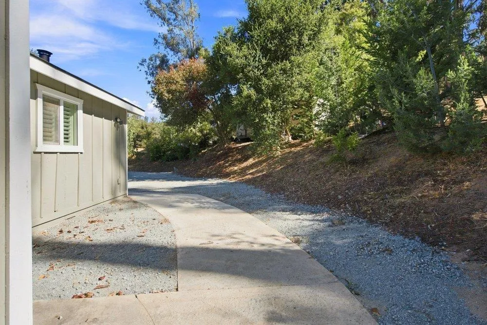 319 Echo Valley Road Prunedale, CA 93907