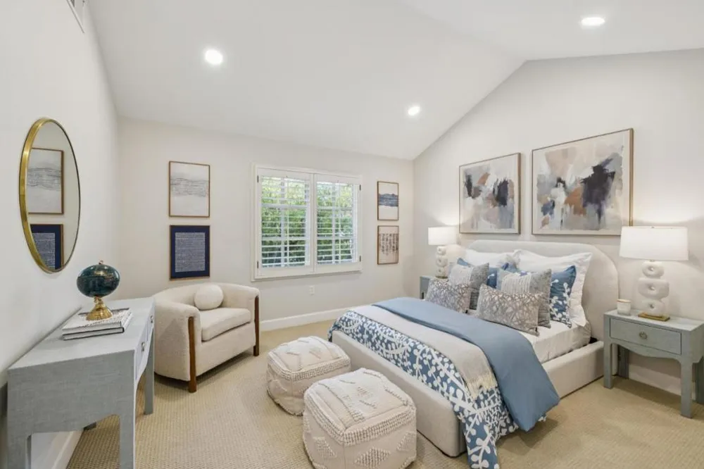 130 Gloria Circle Menlo Park, CA 94025