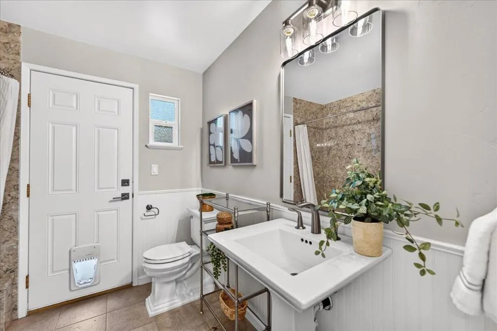2705 Ramos Court Mountain View, CA 94040