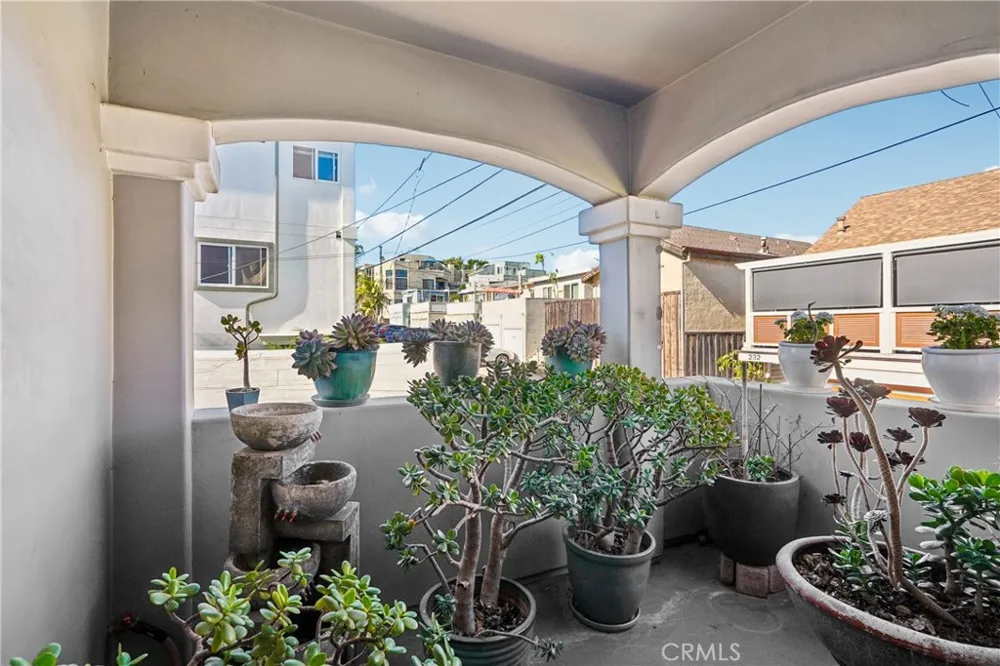 227 Culper Court Hermosa Beach, CA 90254