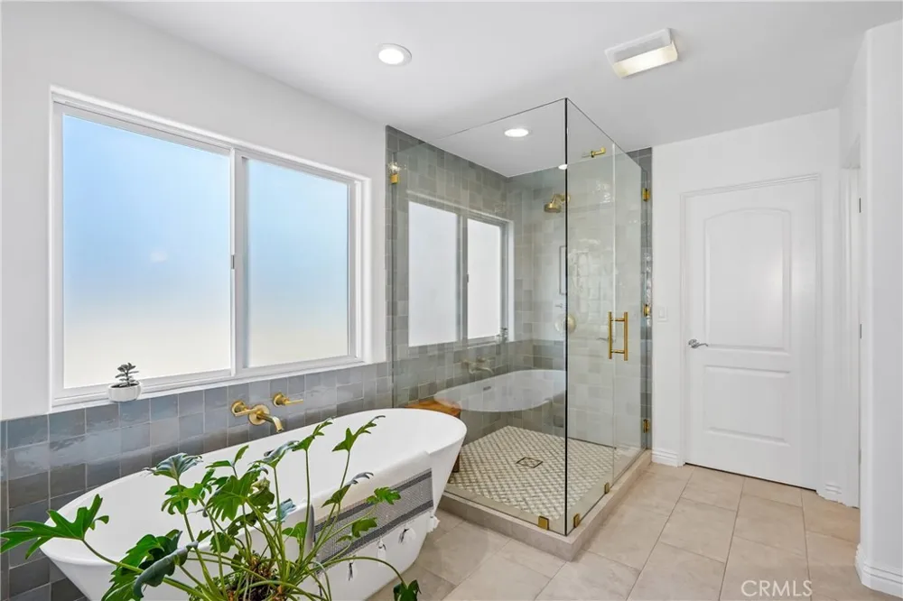 227 Culper Court Hermosa Beach, CA 90254