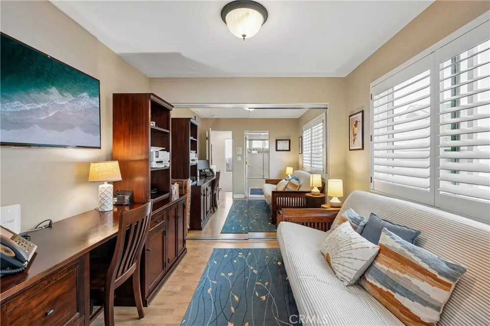 227 Culper Court Hermosa Beach, CA 90254