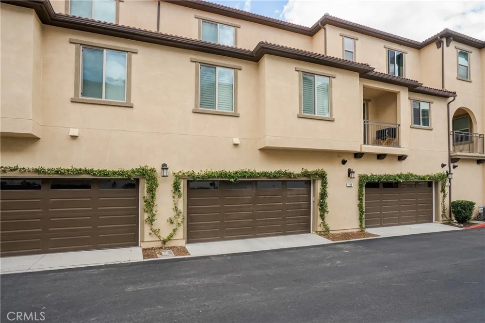 118 High Meadow Lake Forest, CA 92610