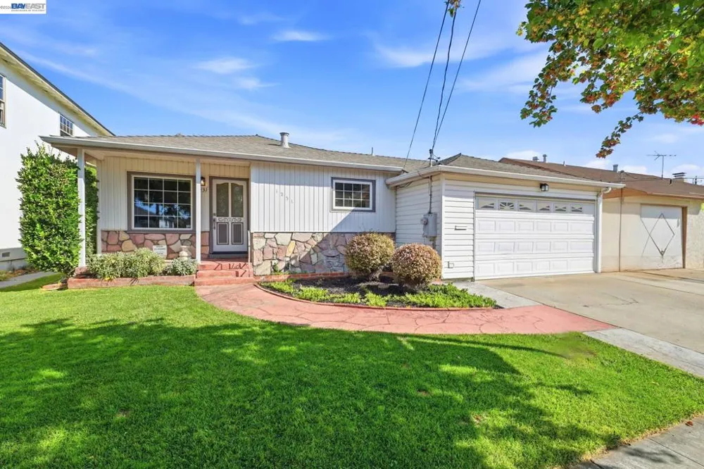 1231 Westwood St Hayward, CA 94544