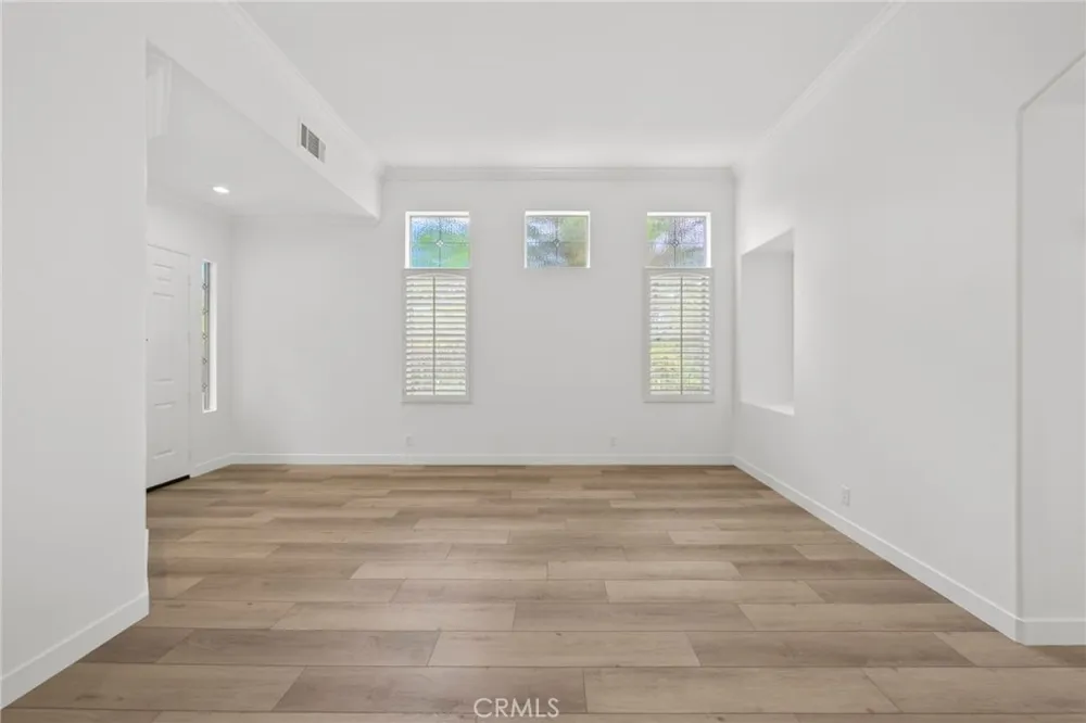 30981 Mashie Way Temecula, CA 92591
