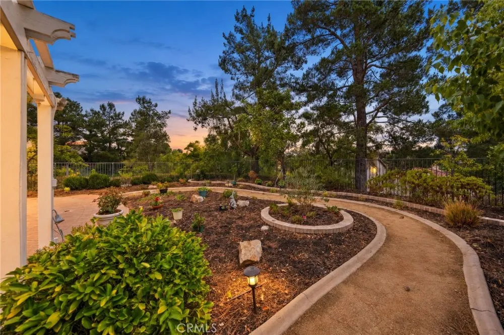 30981 Mashie Way Temecula, CA 92591