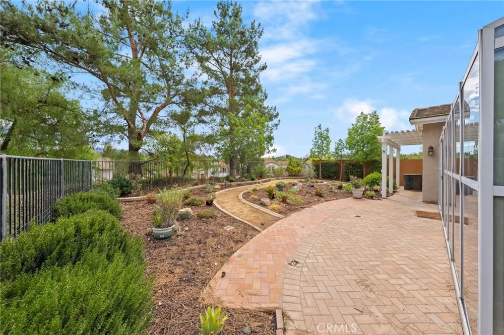 30981 Mashie Way Temecula, CA 92591