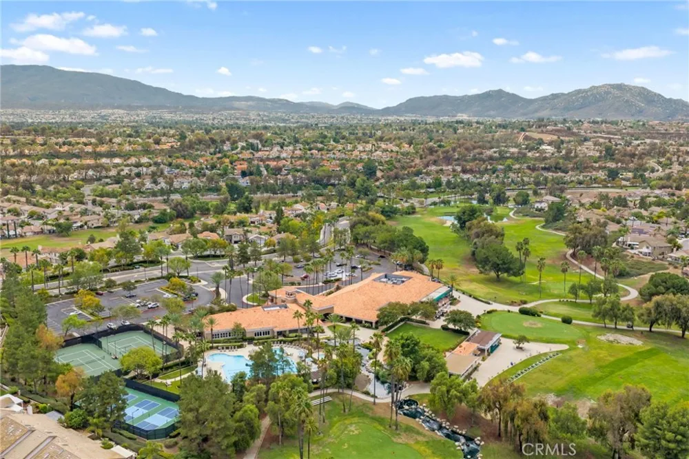 30981 Mashie Way Temecula, CA 92591