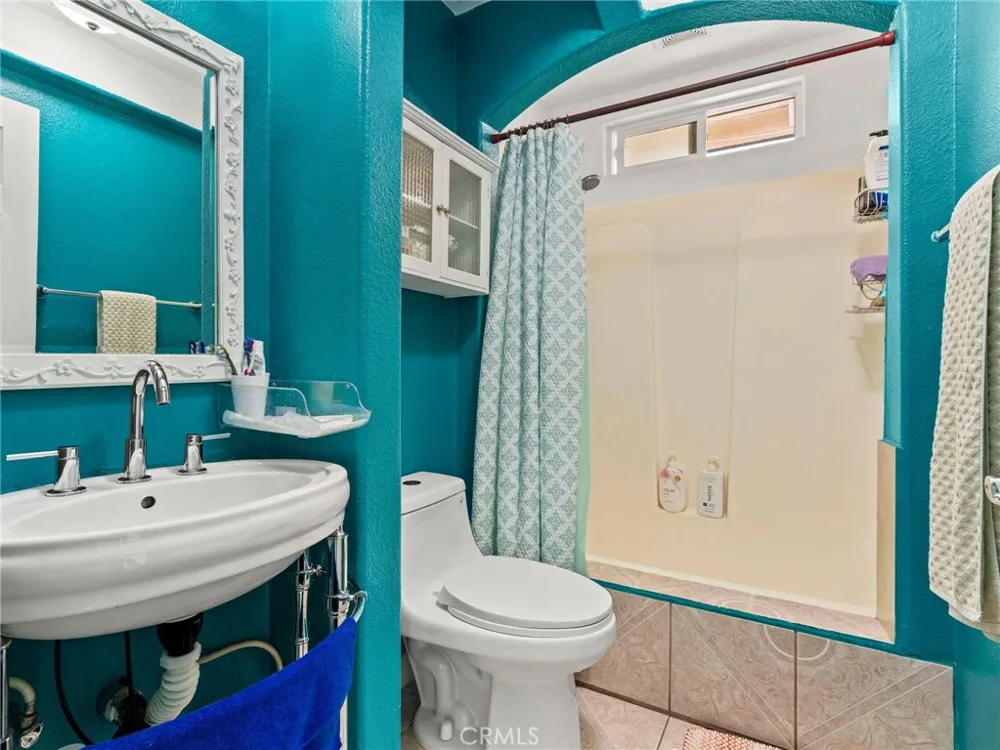 14804 Orange Hesperia, CA 92345