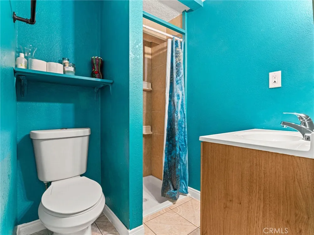 14804 Orange Hesperia, CA 92345