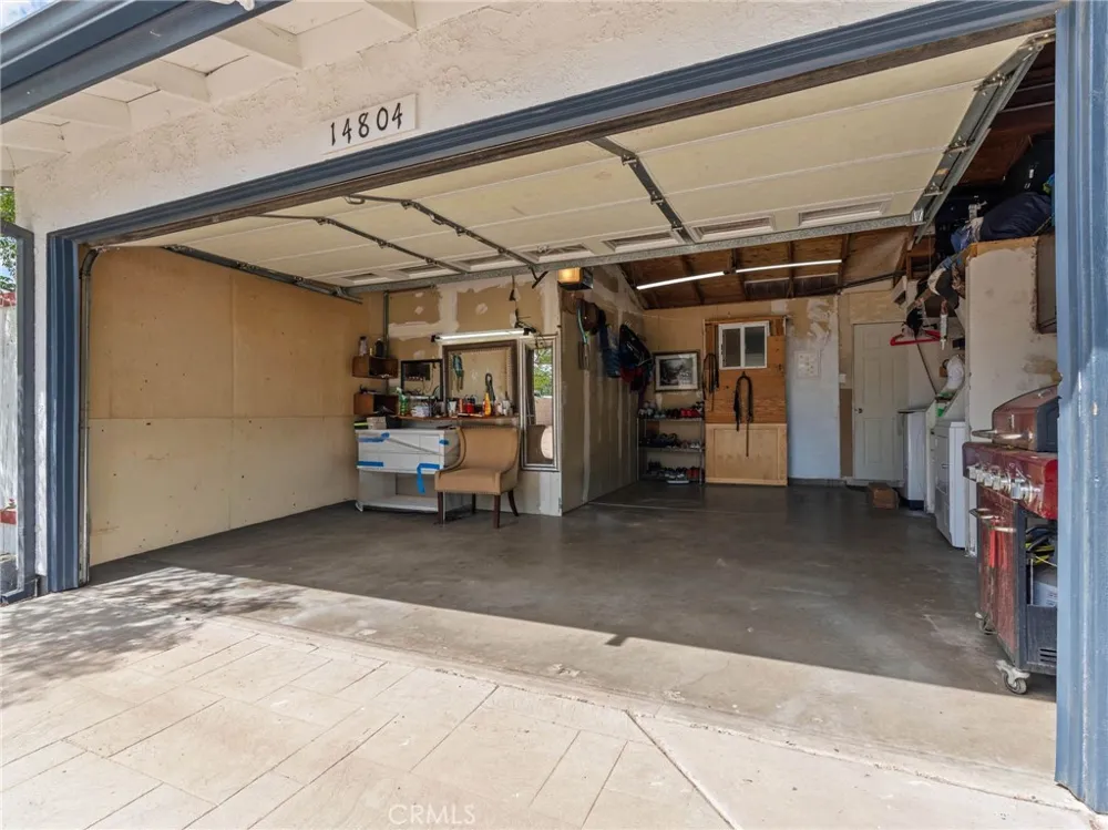 14804 Orange Hesperia, CA 92345