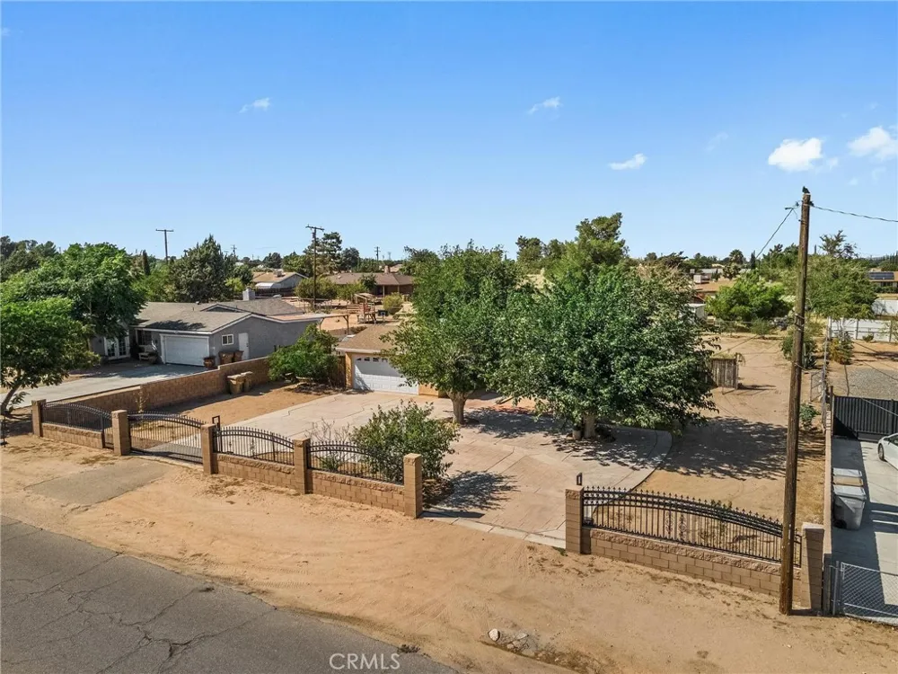 14804 Orange Hesperia, CA 92345