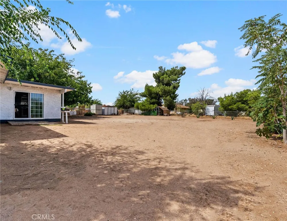 14804 Orange Hesperia, CA 92345