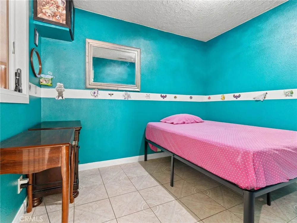 14804 Orange Hesperia, CA 92345