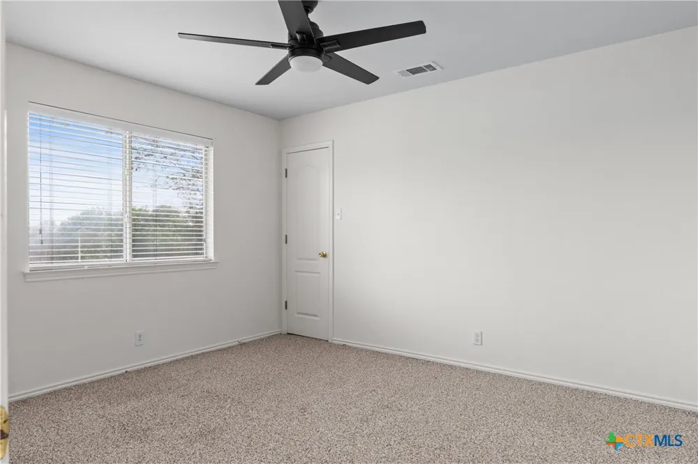 17 Nikita Drive San Antonio, TX 78248
