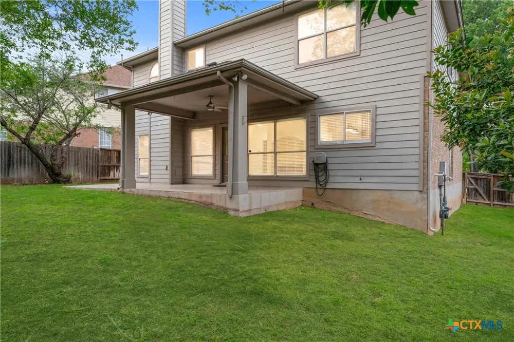 17 Nikita Drive San Antonio, TX 78248