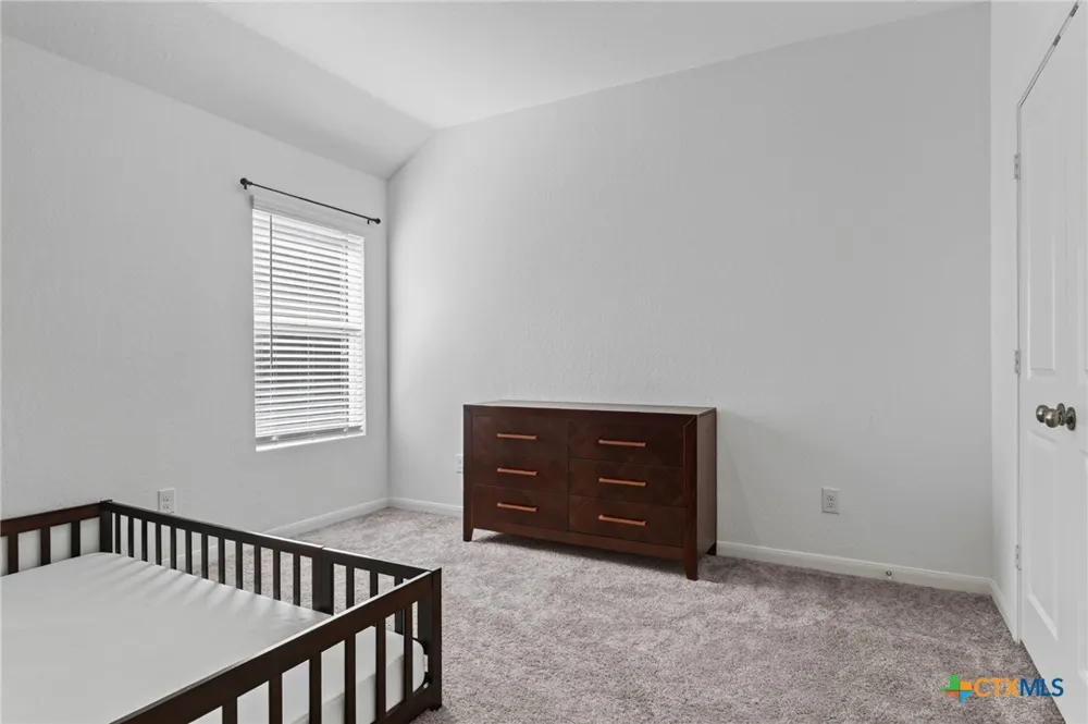 9351 Oxford Shire San Antonio, TX 78254