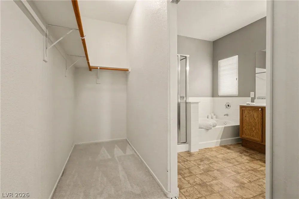 6348 Tim English Street North Las Vegas, NV 89031