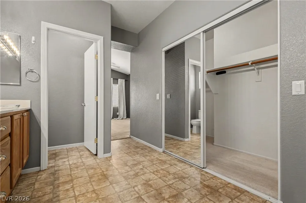6348 Tim English Street North Las Vegas, NV 89031