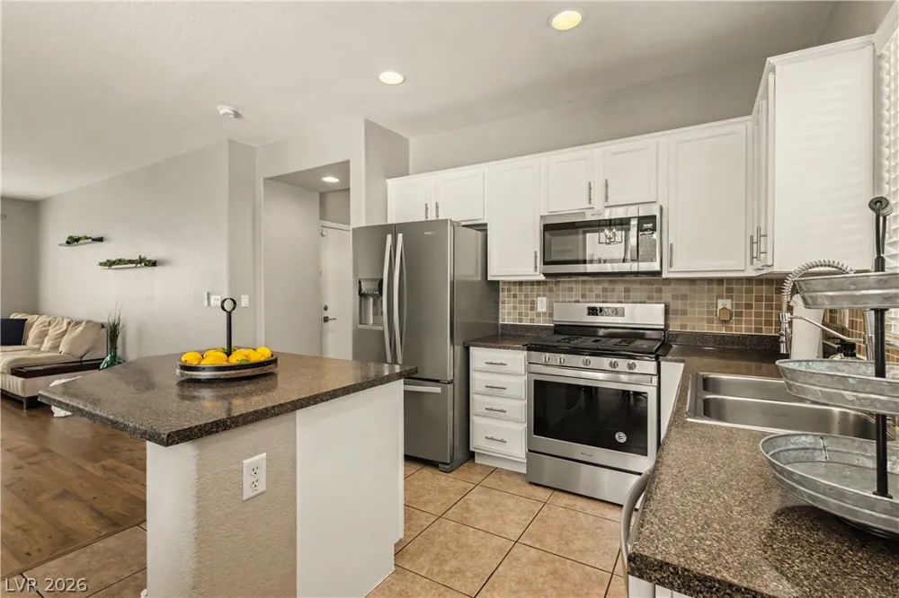 6348 Tim English Street North Las Vegas, NV 89031