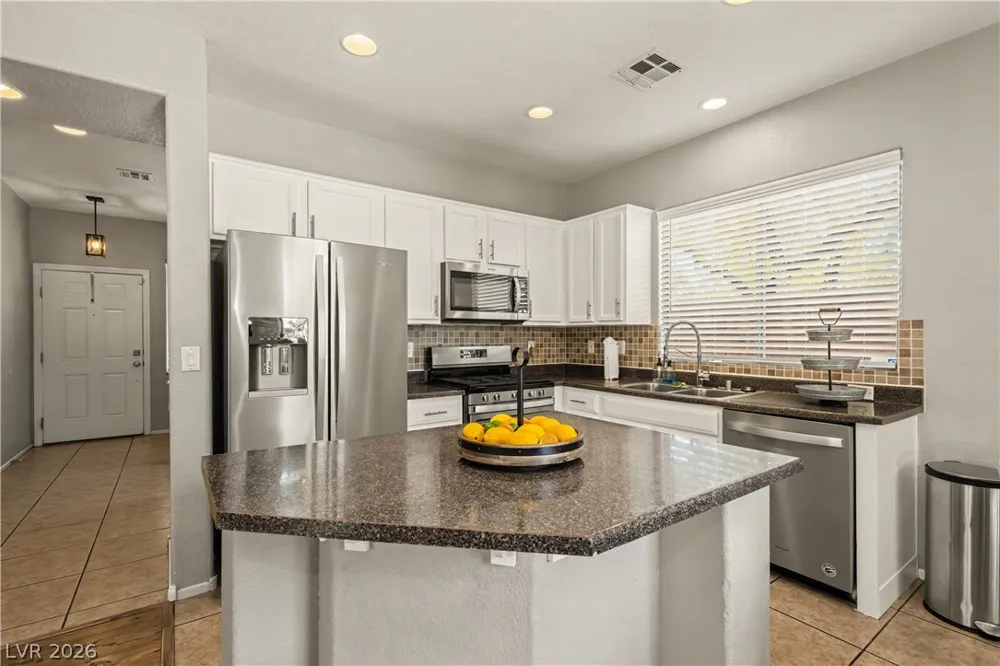 6348 Tim English Street North Las Vegas, NV 89031