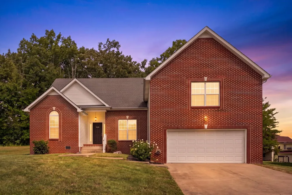 3109 Holly Point Clarksville, TN 37043