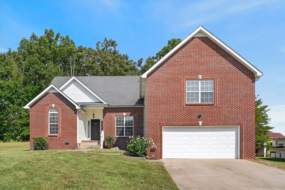 3109 Holly Point Clarksville, TN 37043