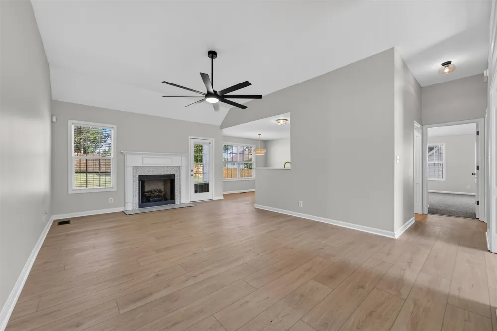 3109 Holly Point Clarksville, TN 37043