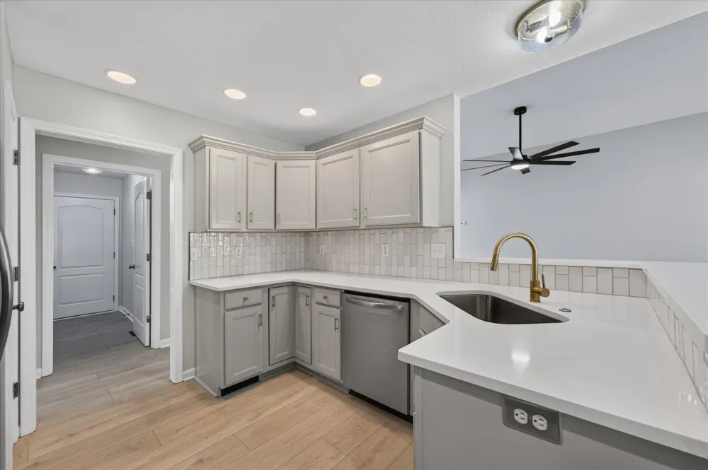 3109 Holly Point Clarksville, TN 37043