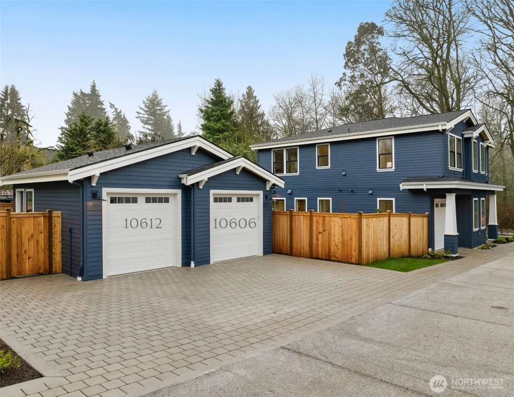 10612 NE 54th Lane Kirkland, WA 98033