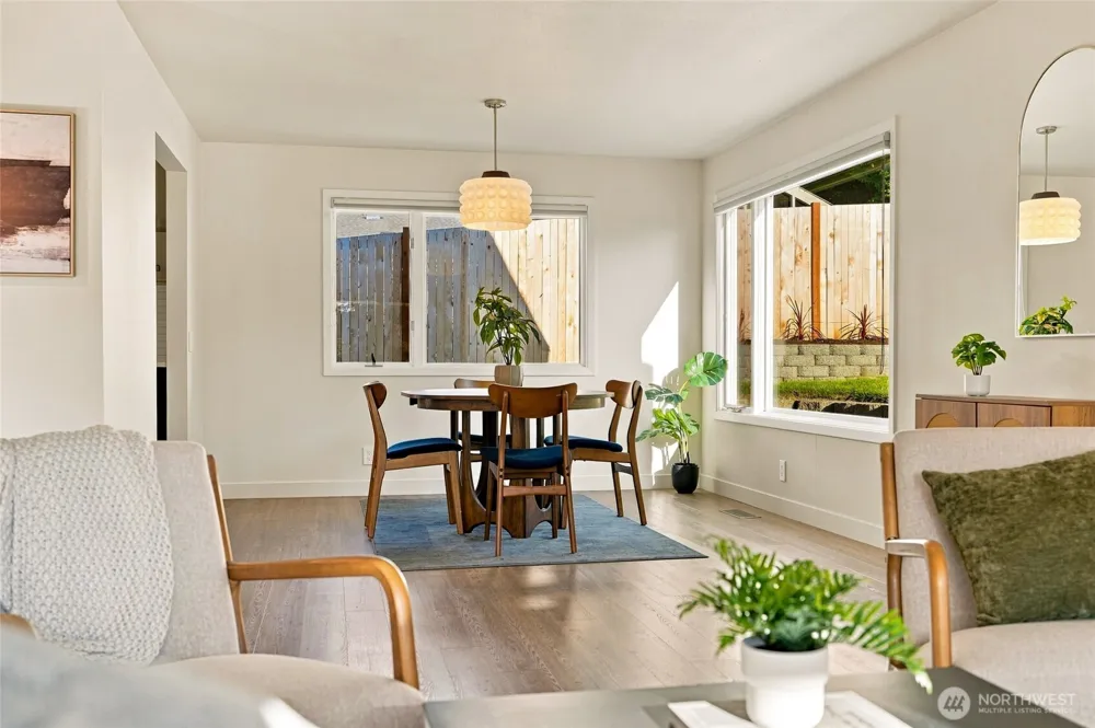 502 3rd Avenue Edmonds, WA 98020