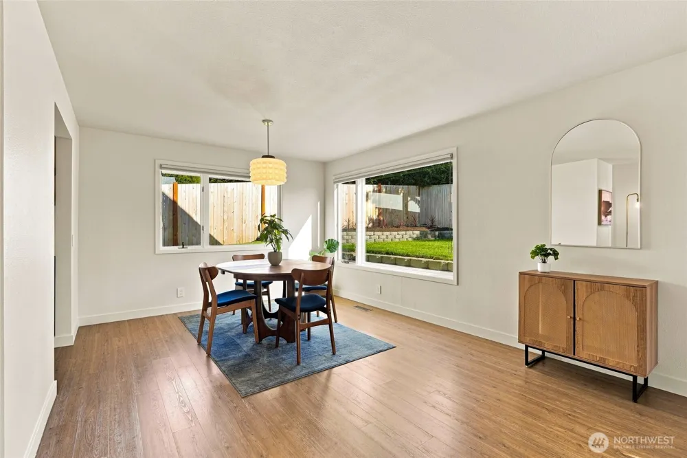 502 3rd Avenue Edmonds, WA 98020