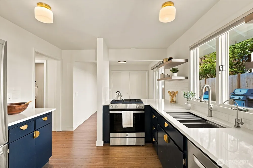 502 3rd Avenue Edmonds, WA 98020