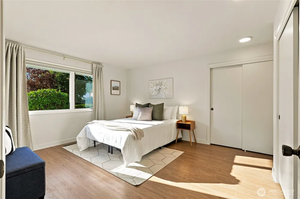 502 3rd Avenue Edmonds, WA 98020