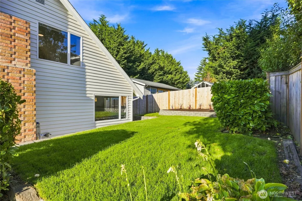 502 3rd Avenue Edmonds, WA 98020