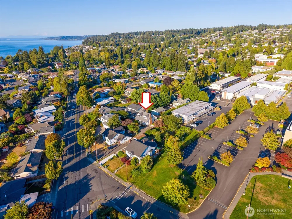 502 3rd Avenue Edmonds, WA 98020