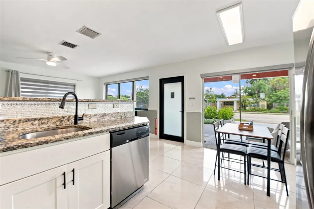 2616 NE 6th Ave Wilton Manors, FL 33334