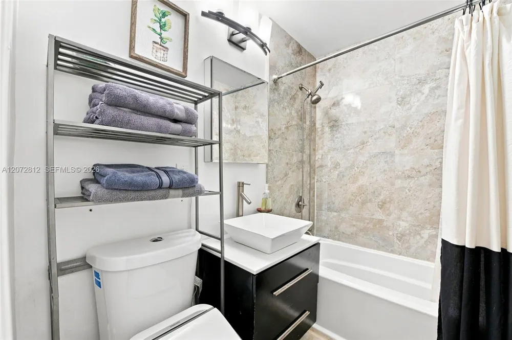 2616 NE 6th Ave Wilton Manors, FL 33334