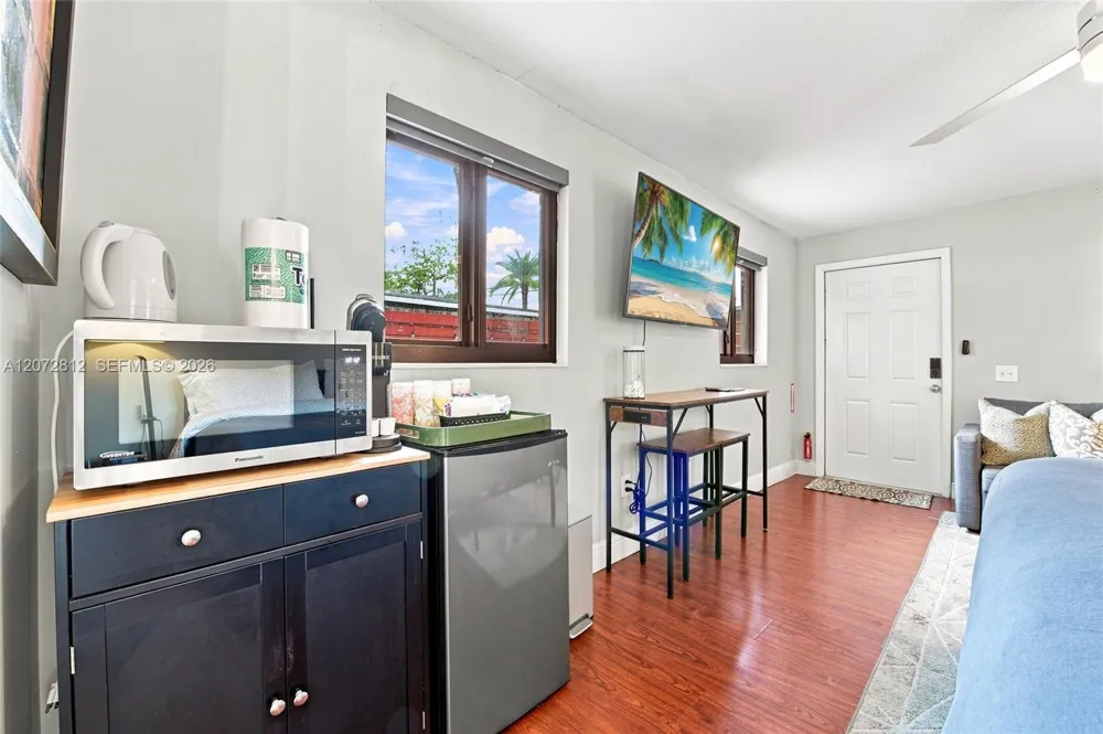 2616 NE 6th Ave Wilton Manors, FL 33334
