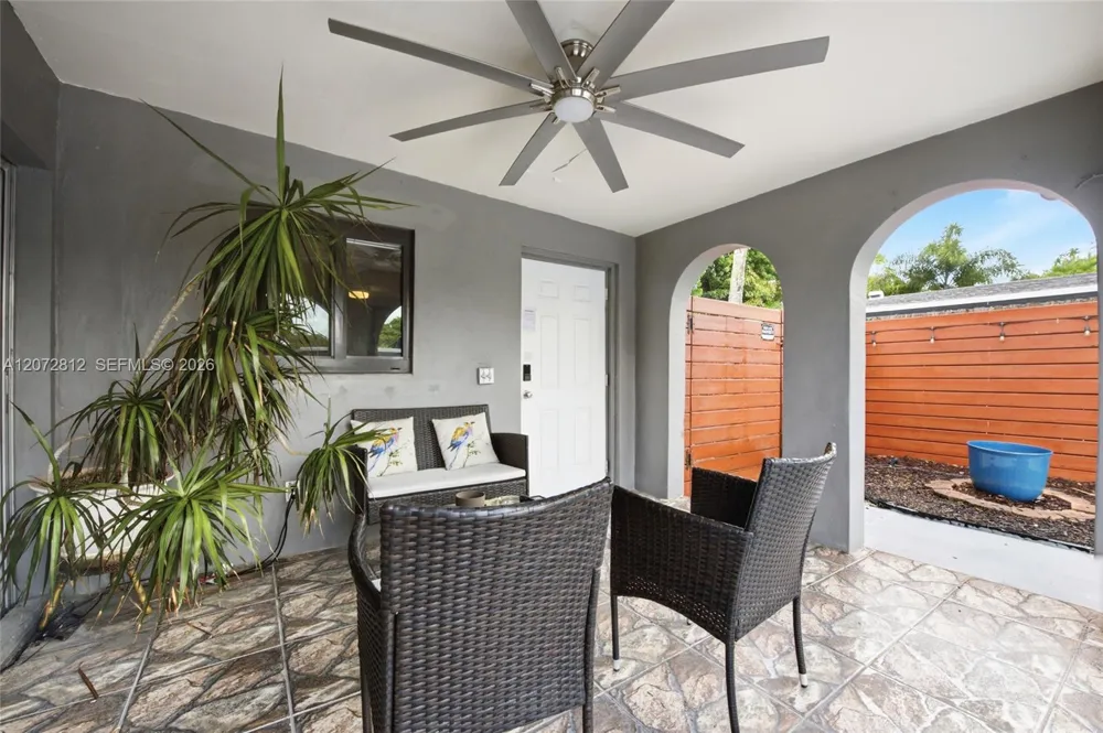 2616 NE 6th Ave Wilton Manors, FL 33334