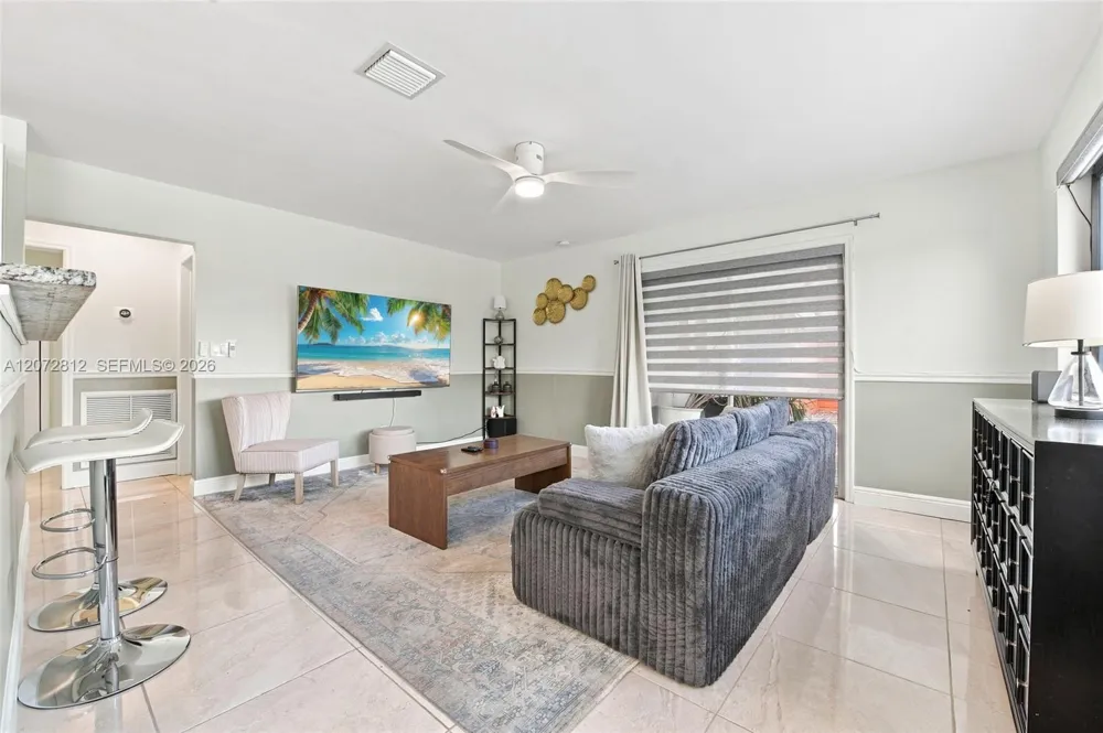 2616 NE 6th Ave Wilton Manors, FL 33334